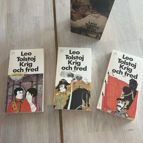 IMG_0266 Krig och Fred Pocketpaket 3 delar