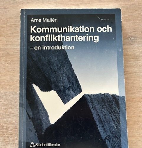 ac9f7ad3-80b4-4420-98ab-d2b2543f5112 Kommunikation och konflikthantering – en introduktion (Upplaga 1)