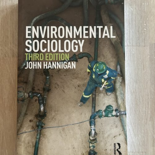 20bc5e06-3ef3-4f57-99bf-5704c29e1d18 Environmental sociology (Upplaga 3)