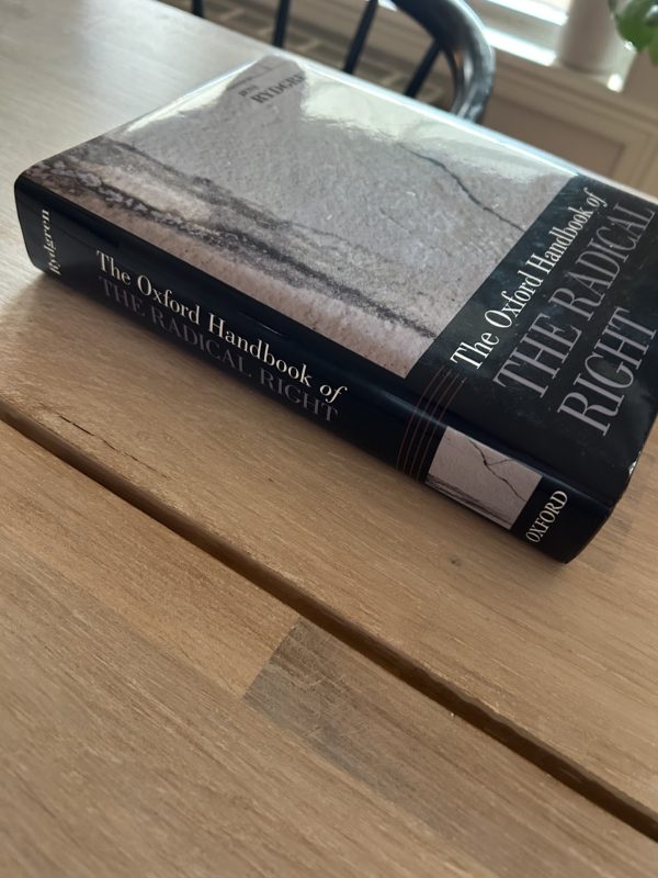 959cecfa-faa4-42b5-9529-398af956e467 The Oxford Handbook of the Radical Right