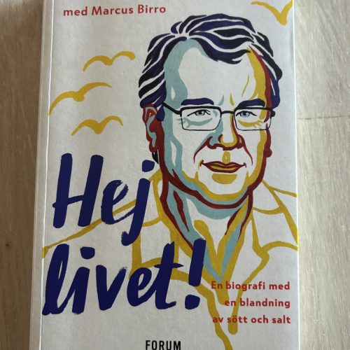 bdd48b7c-ccaf-4926-9719-2fe299e10cff Hej livet! : En biografi med en blandning av sött och salt