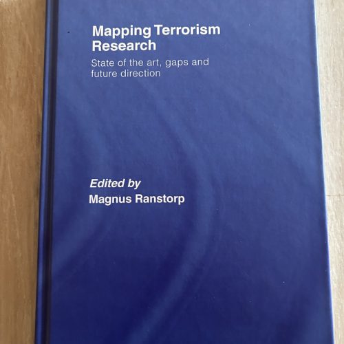 d8bd1aa2-fa69-497c-bc37-6f6894851013 Mapping Terrorism Research (Upplaga 1)