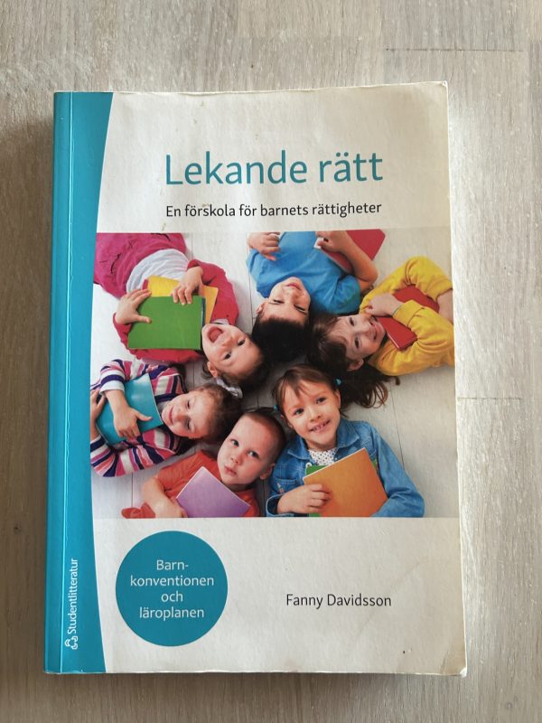 f04e021e-7934-476d-b0ea-b11dc9ffafeb Lekande rätt : en förskola för barnets rättigheter (Upplaga 2)
